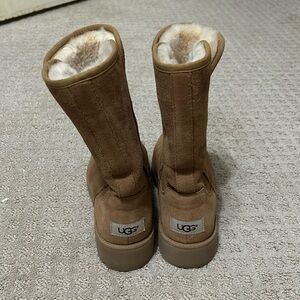 Camel brown UGGS